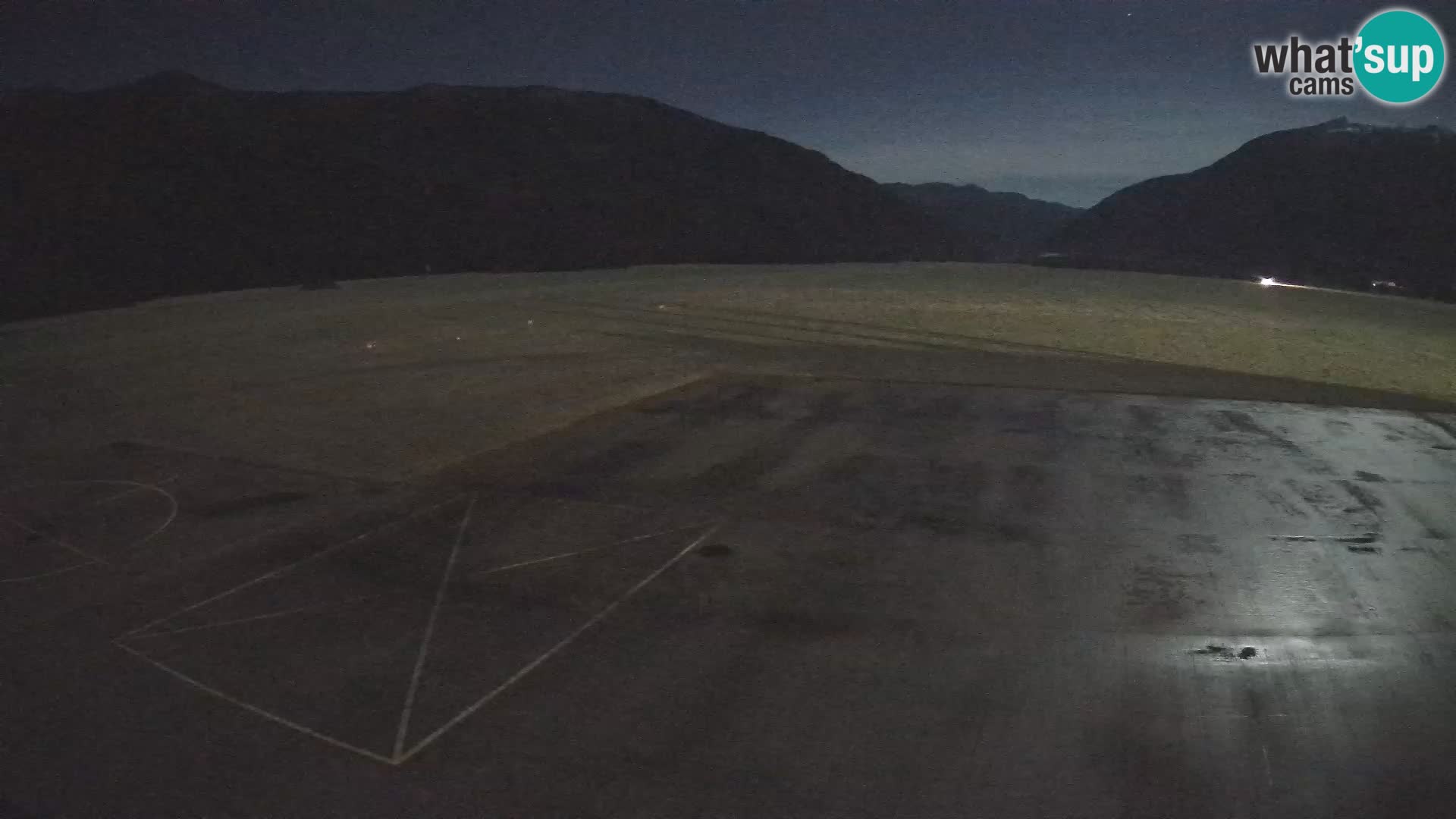 Bovec airport webcam – Skydive Bovec