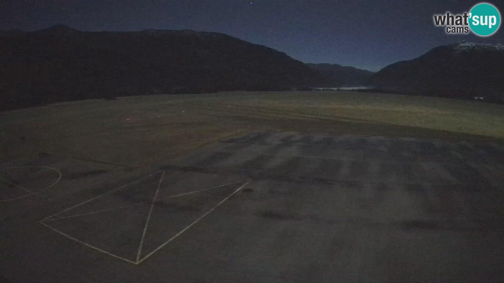 Bovec airport webcam – Skydive Bovec