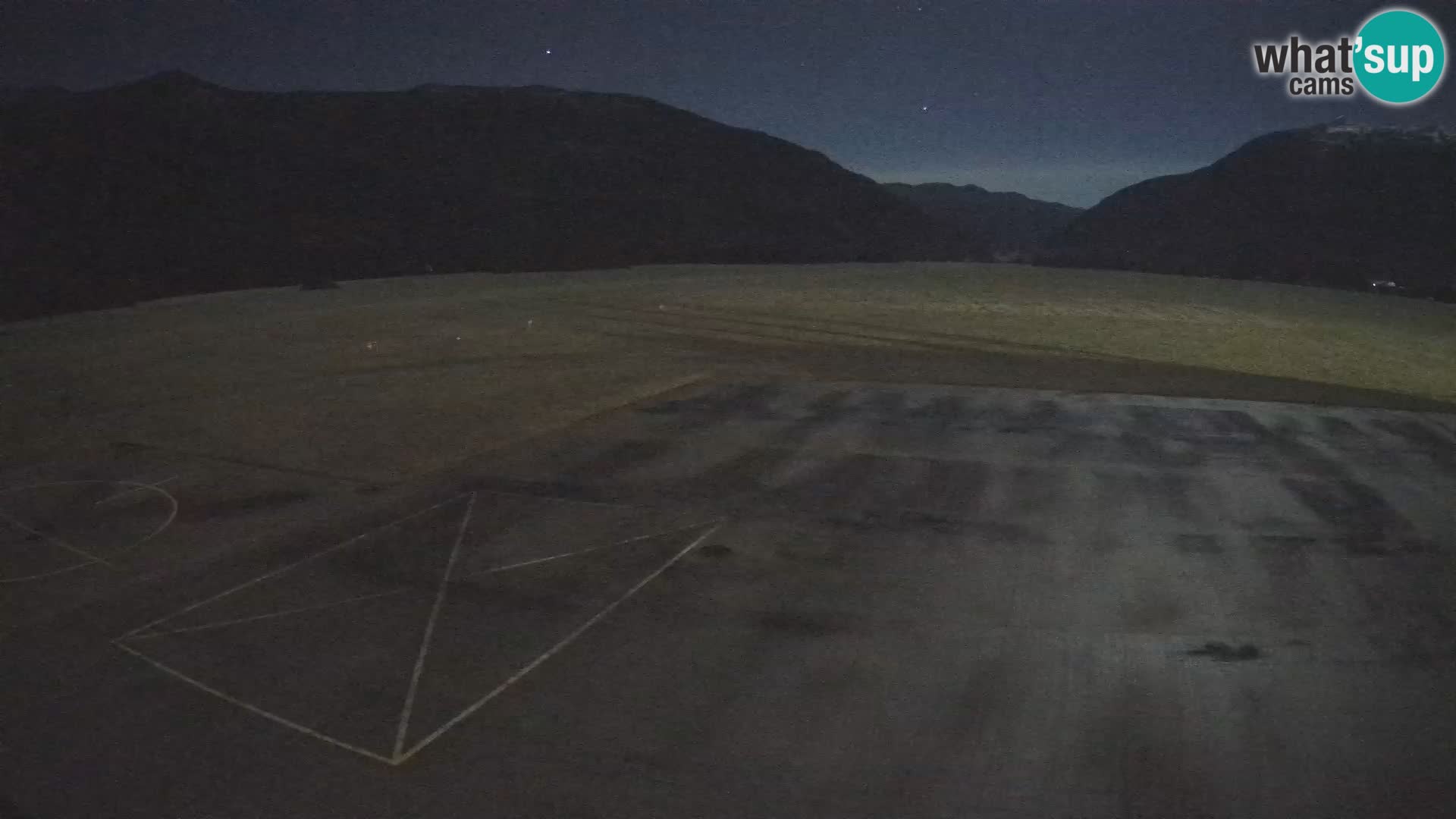 Bovec airport webcam – Skydive Bovec