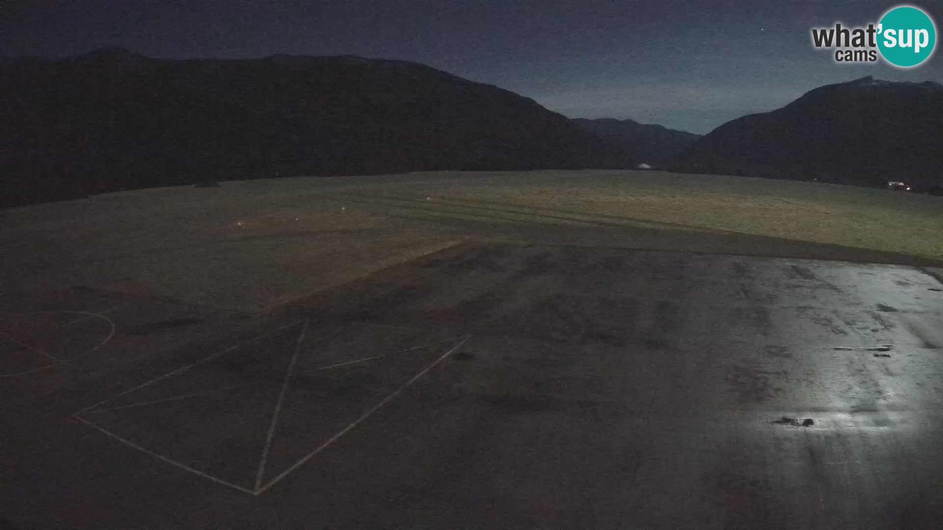 Bovec airport webcam – Skydive Bovec