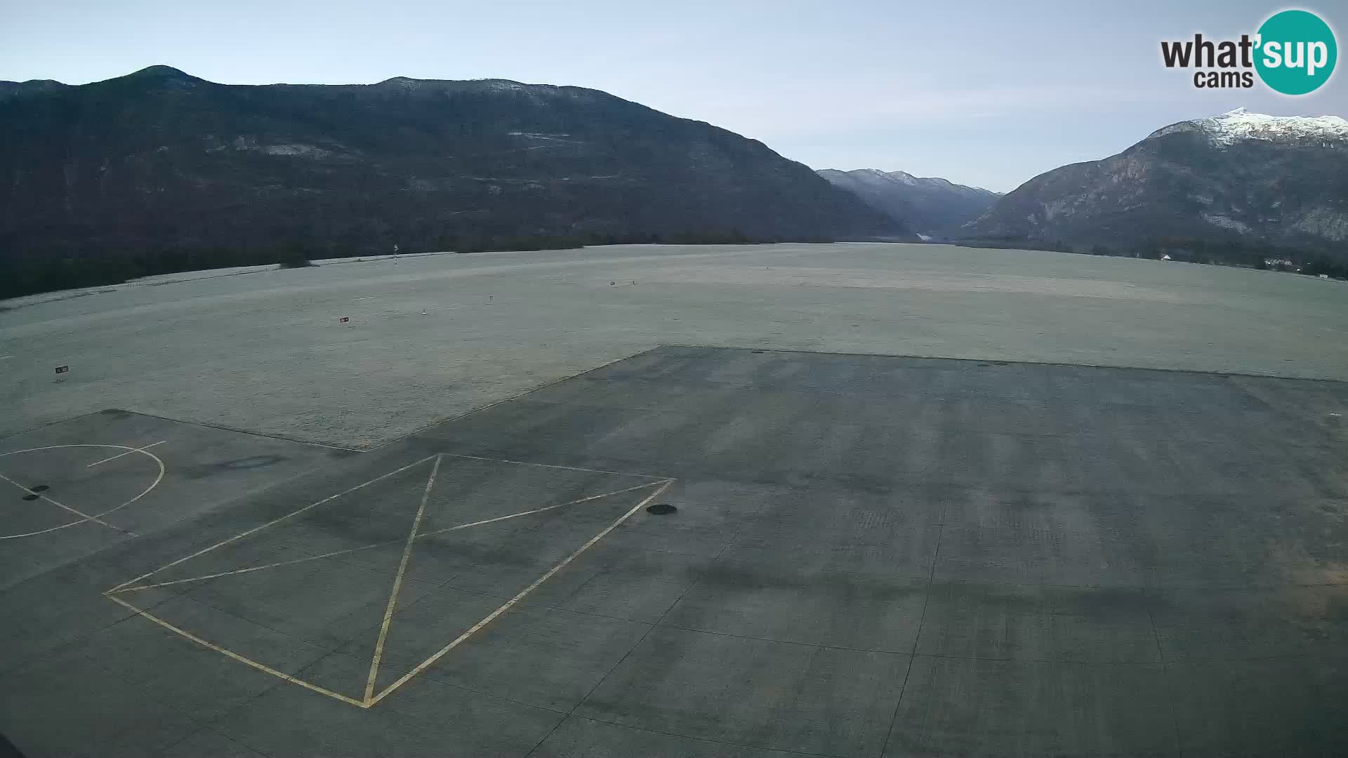 Cámara web del aeropuerto de Bovec – Skydive Bovec