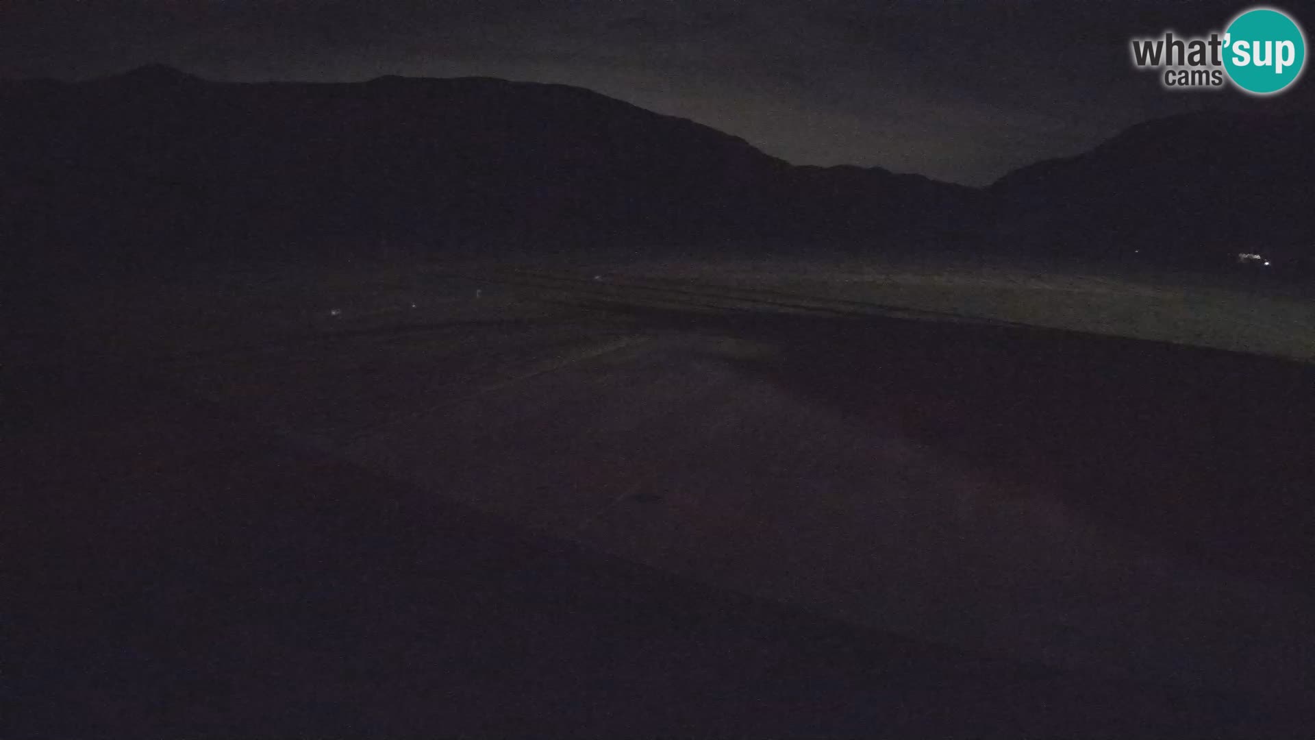 Webcam aereoporto di Bovec (Plezzo) – Vista verso il Kanin