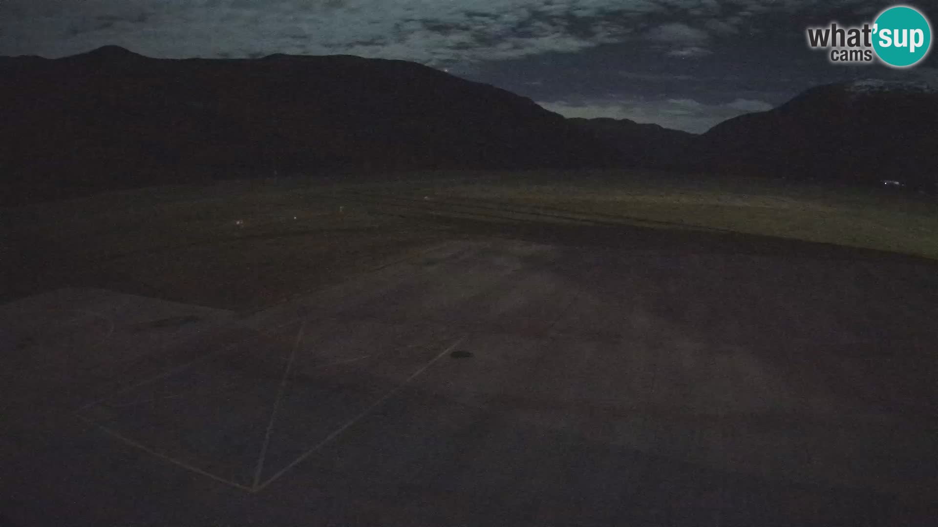 Bovec airport webcam – Skydive Bovec