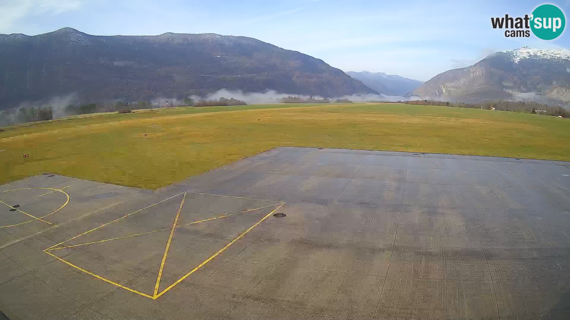 Cámara web del aeropuerto de Bovec – Skydive Bovec