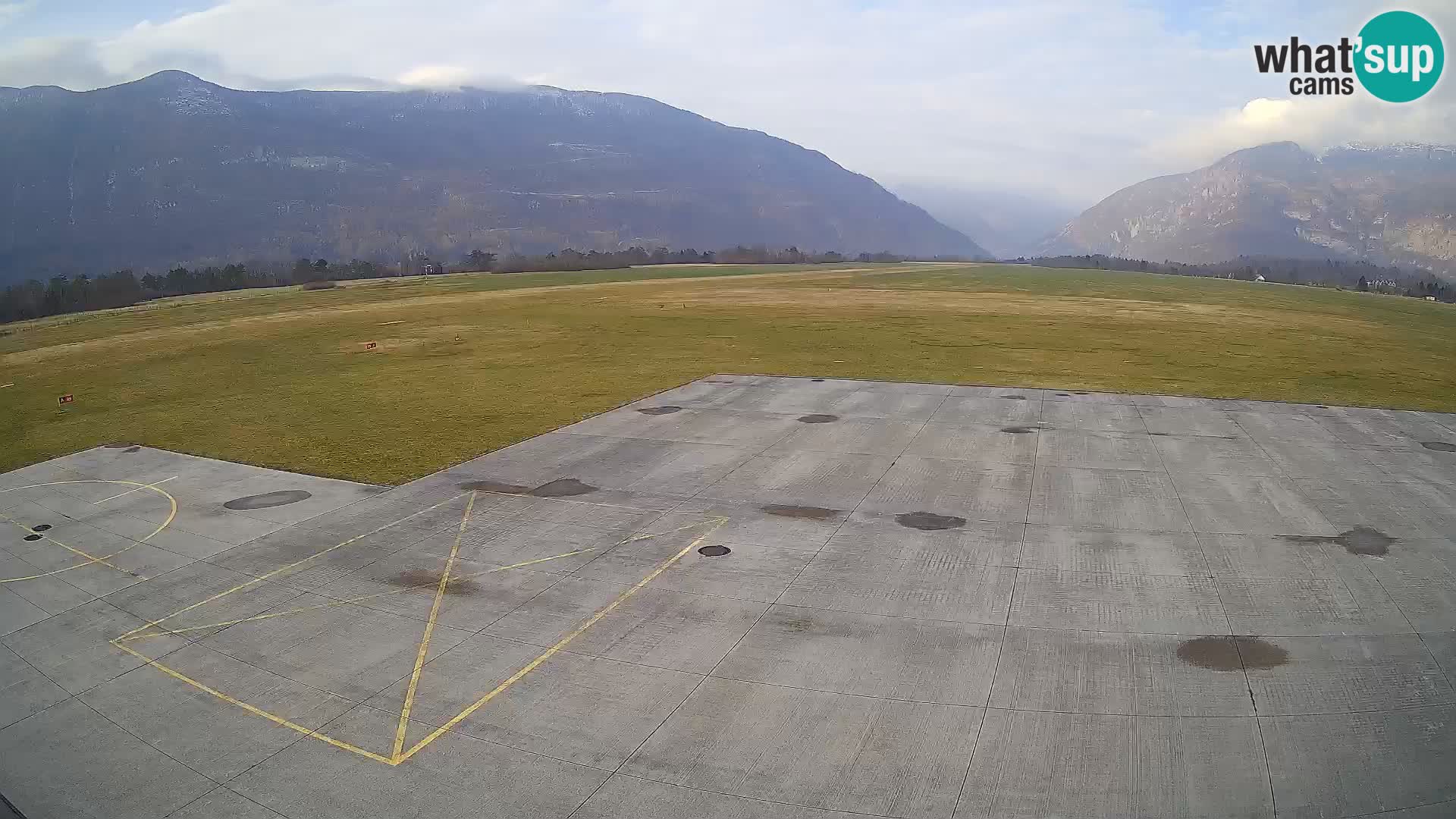 Cámara web del aeropuerto de Bovec – Skydive Bovec