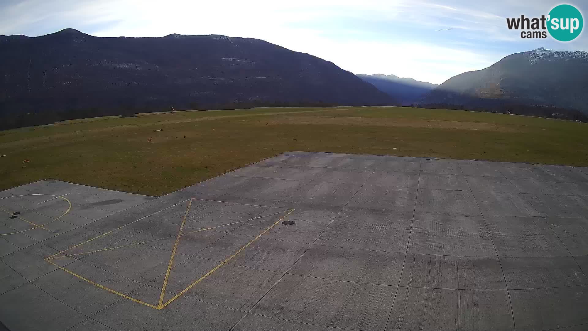 Cámara web del aeropuerto de Bovec – Skydive Bovec