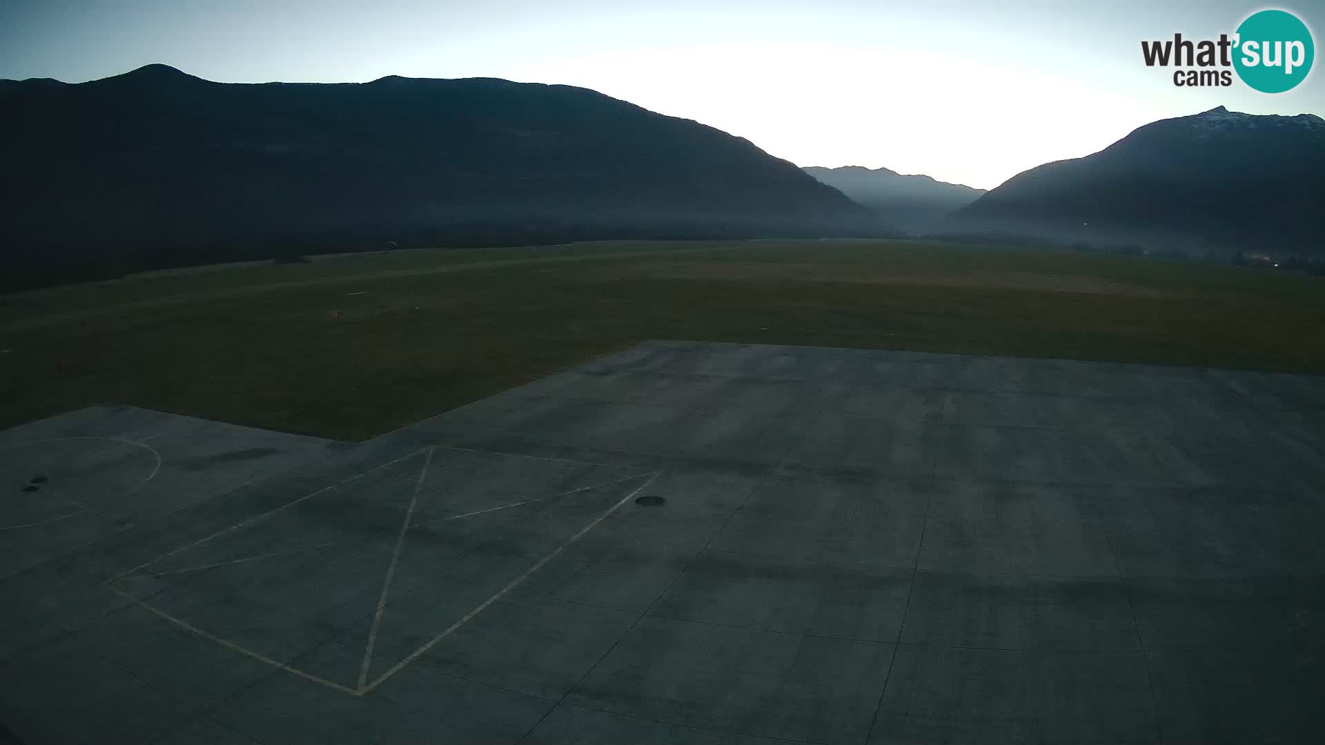 Cámara web del aeropuerto de Bovec – Skydive Bovec