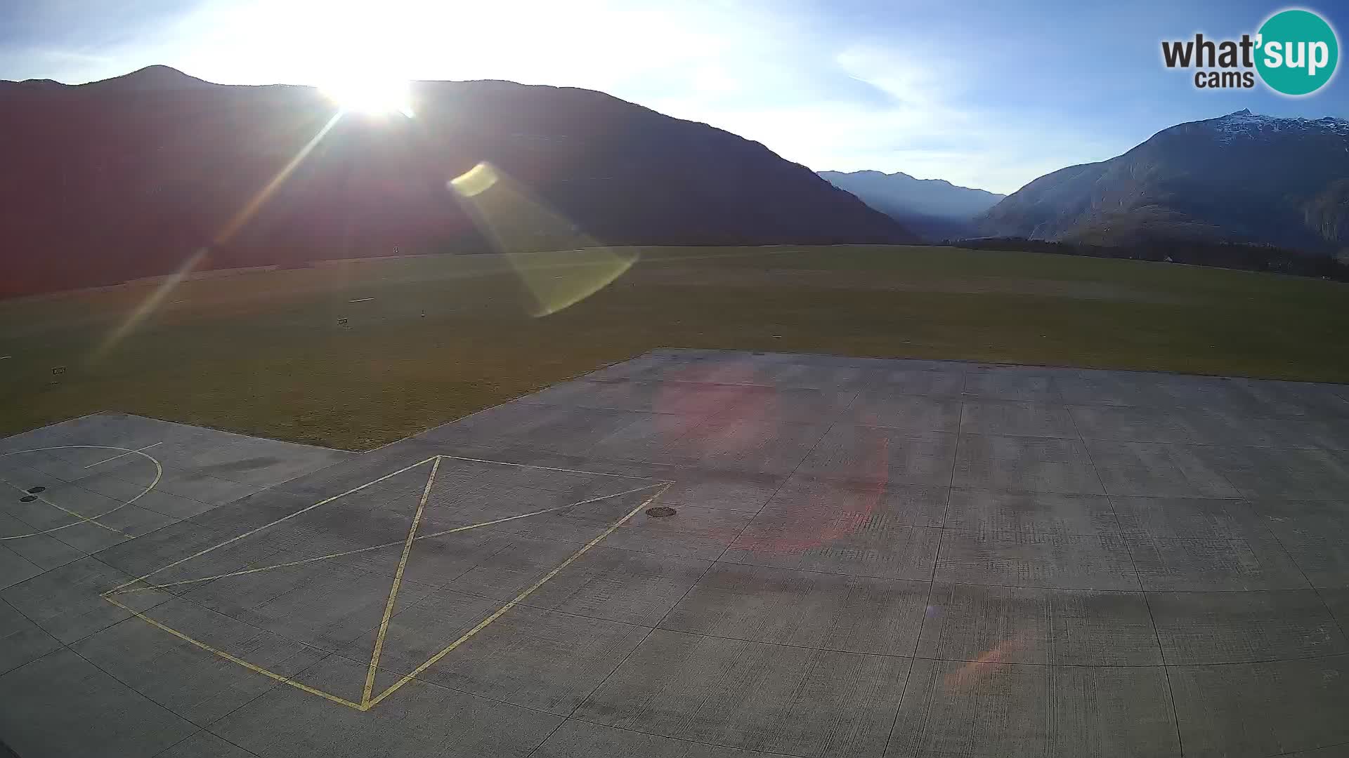 Bovec airport webcam – Skydive Bovec