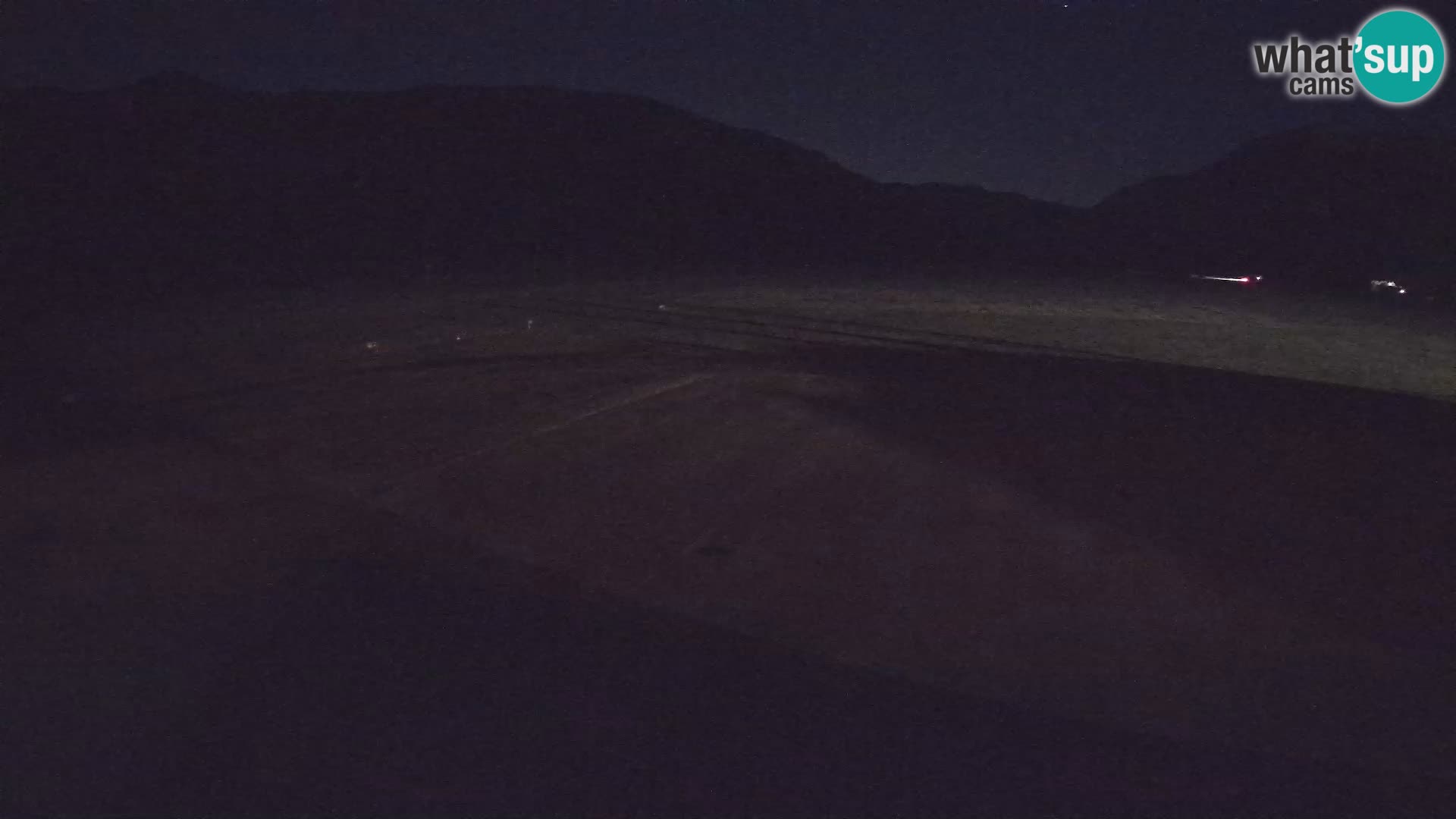 Bovec spletna kamera letališče – Skydive Bovec