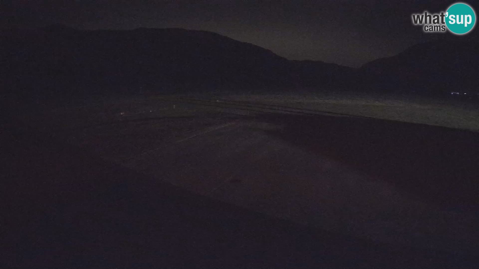 Webcam aereoporto di Bovec (Plezzo) – Vista verso il Kanin