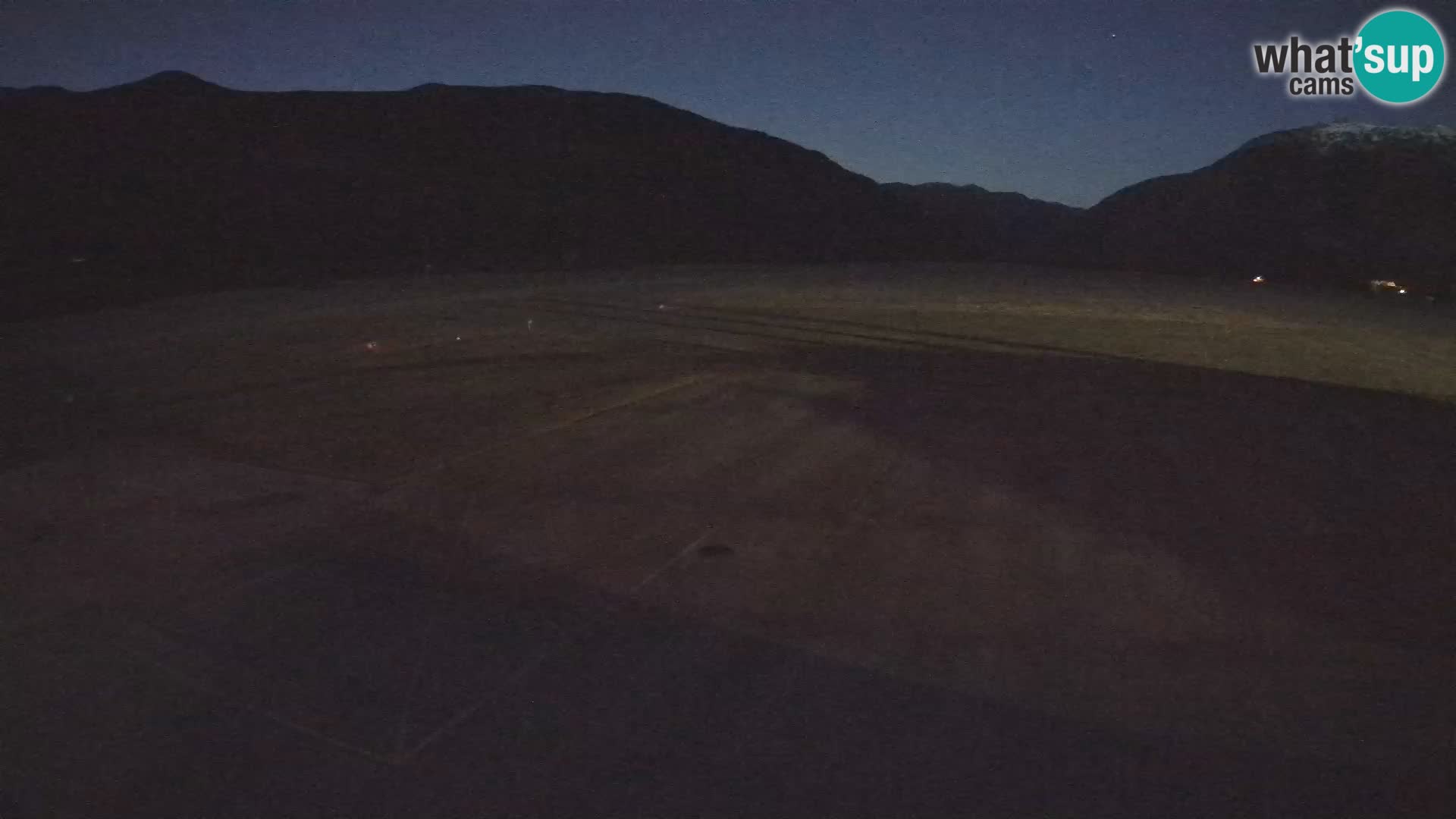 Bovec airport webcam – Skydive Bovec