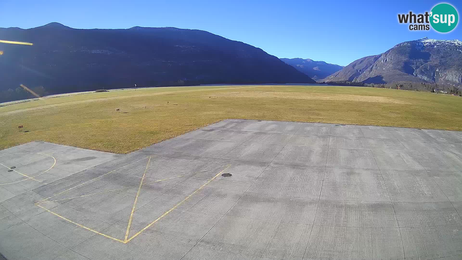 Bovec airport webcam – Skydive Bovec
