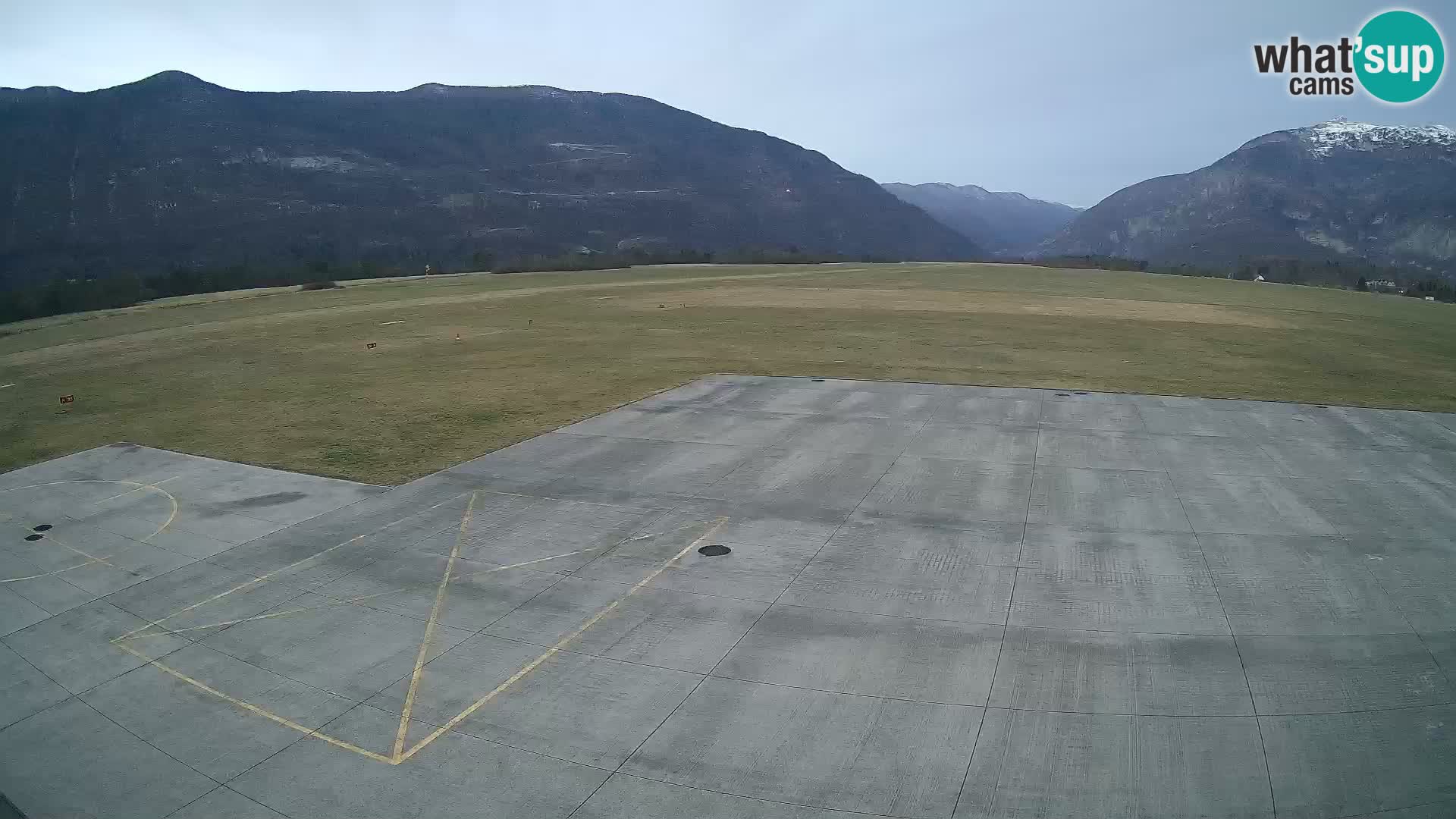Webcam des Flughafens Bovec – Skydive Bovec