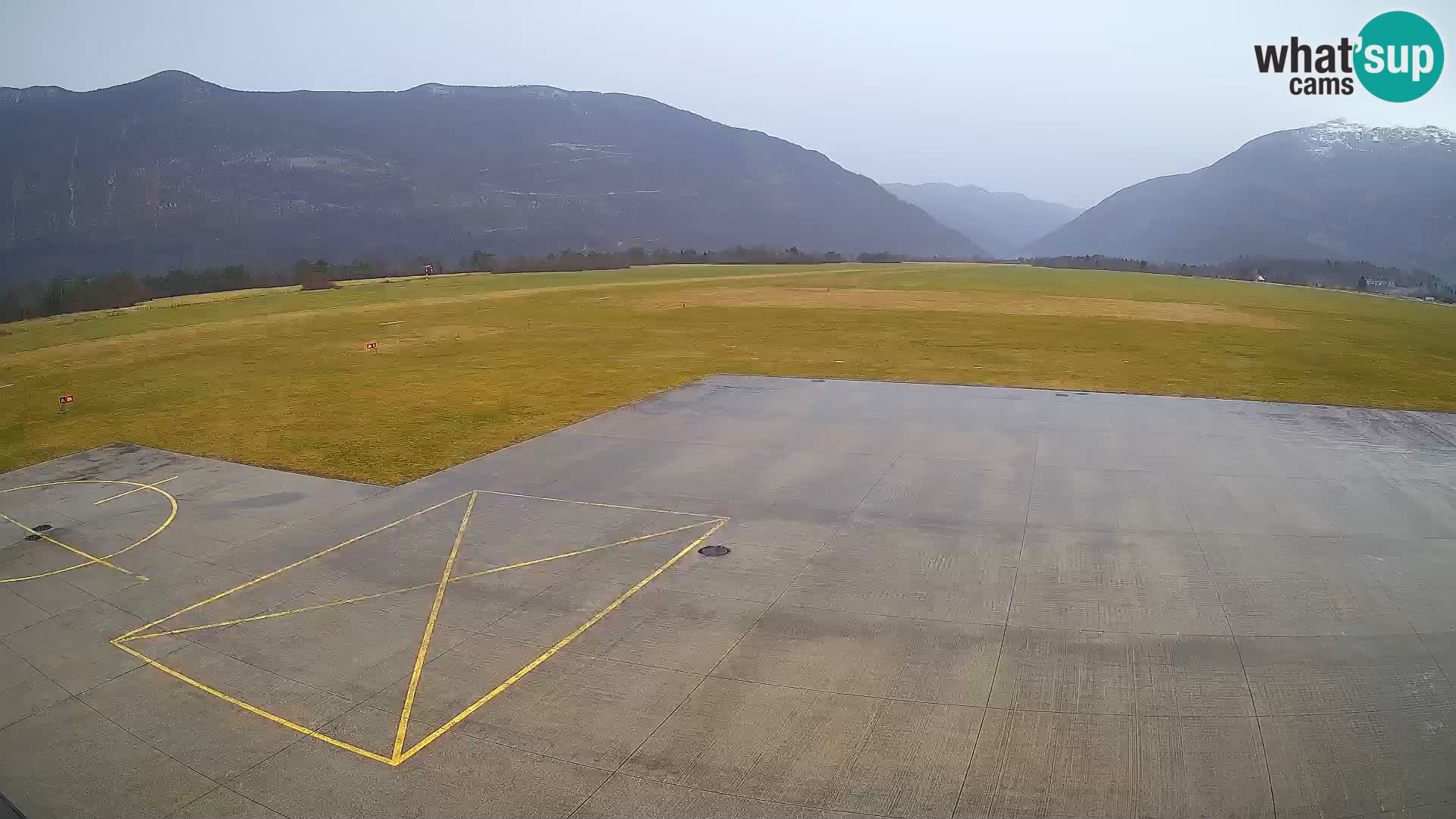 Webcam des Flughafens Bovec – Skydive Bovec