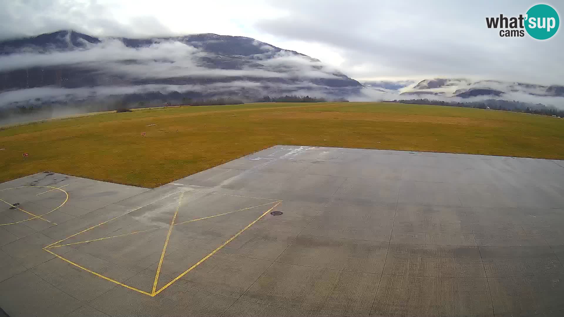 Webcam des Flughafens Bovec – Skydive Bovec