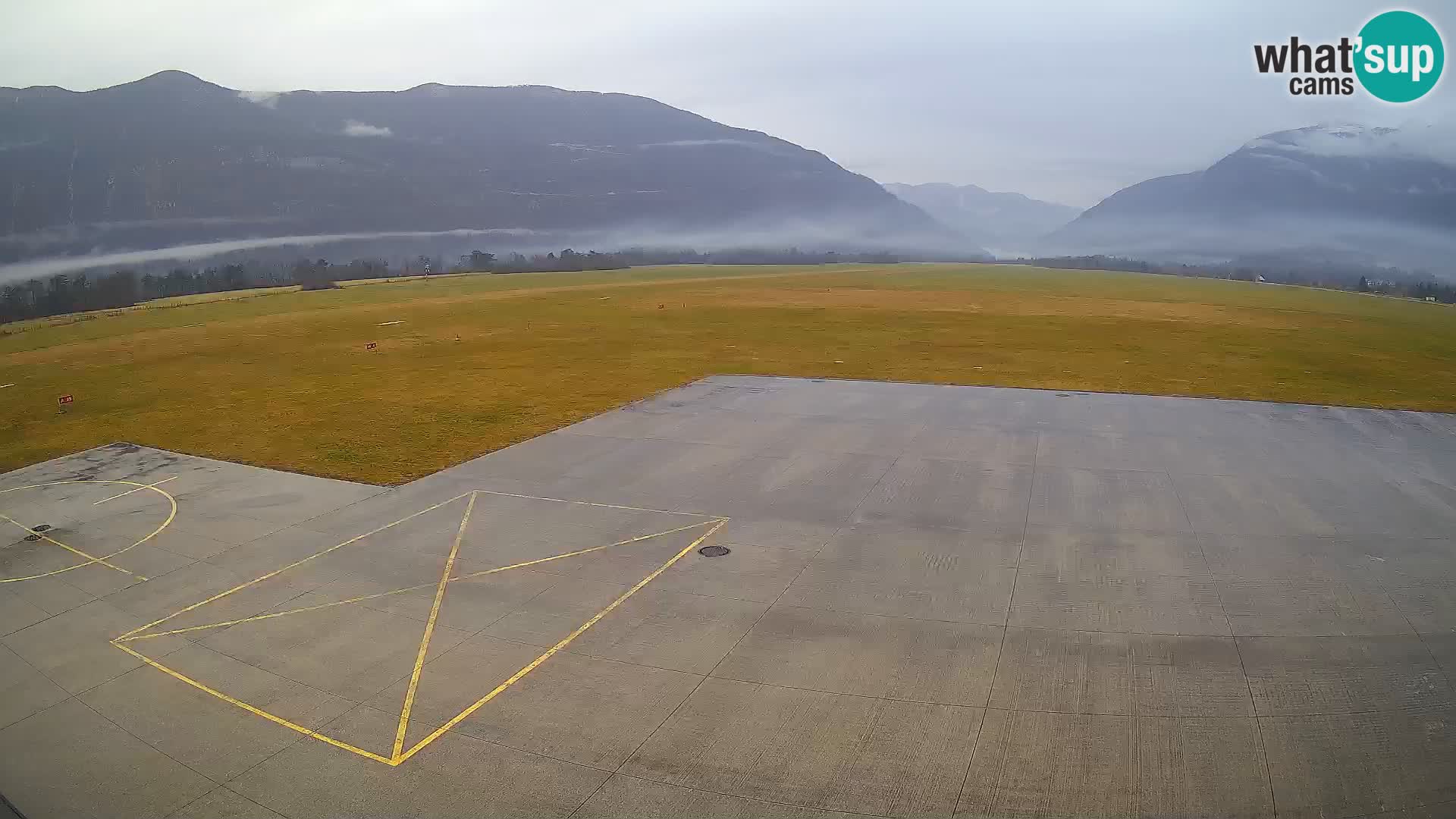 Webcam des Flughafens Bovec – Skydive Bovec