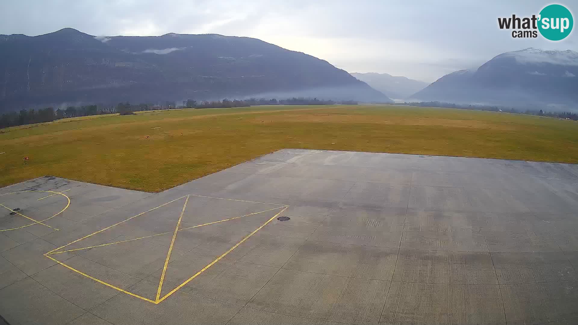 Webcam des Flughafens Bovec – Skydive Bovec