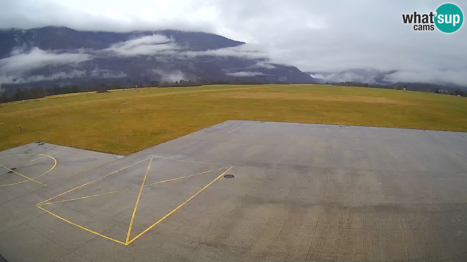 Webcam des Flughafens Bovec – Skydive Bovec