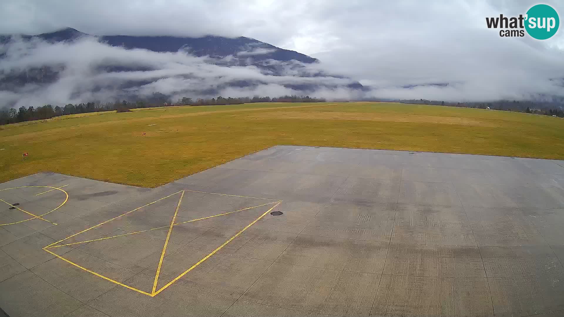 Webcam des Flughafens Bovec – Skydive Bovec