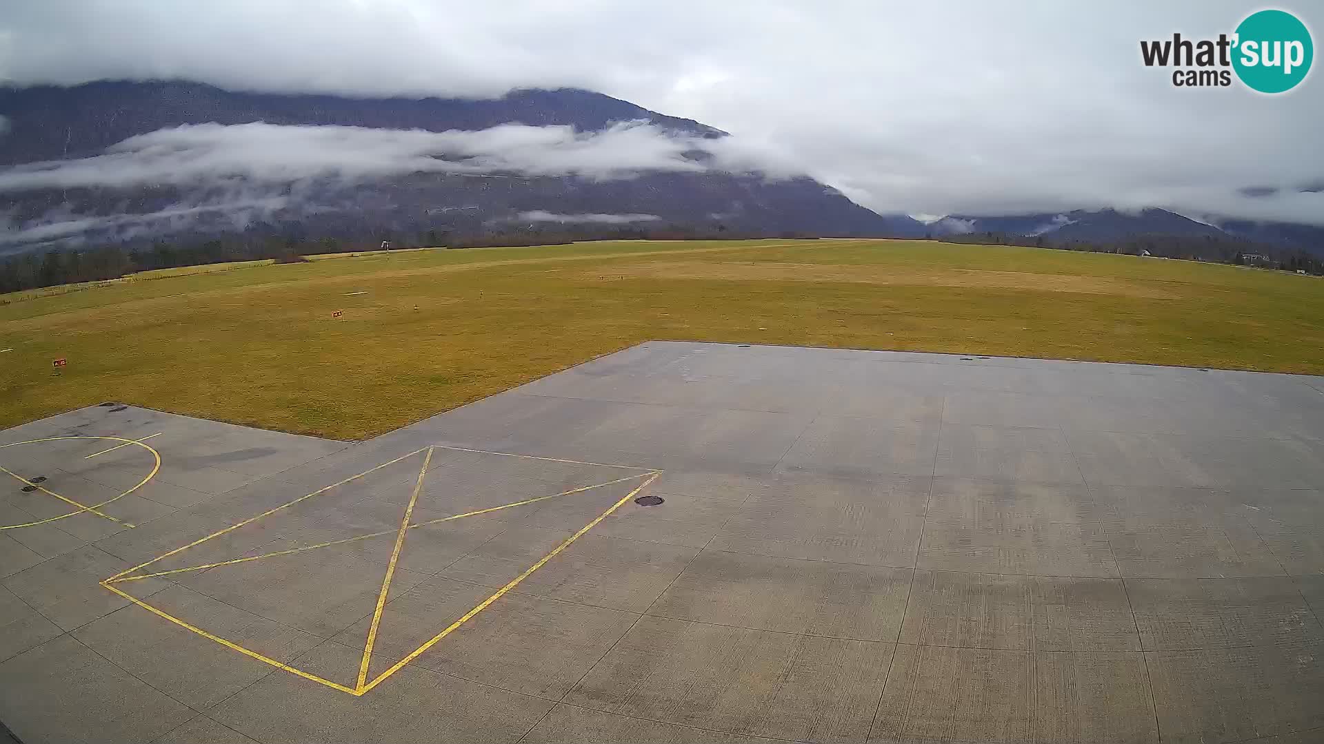 Webcam des Flughafens Bovec – Skydive Bovec