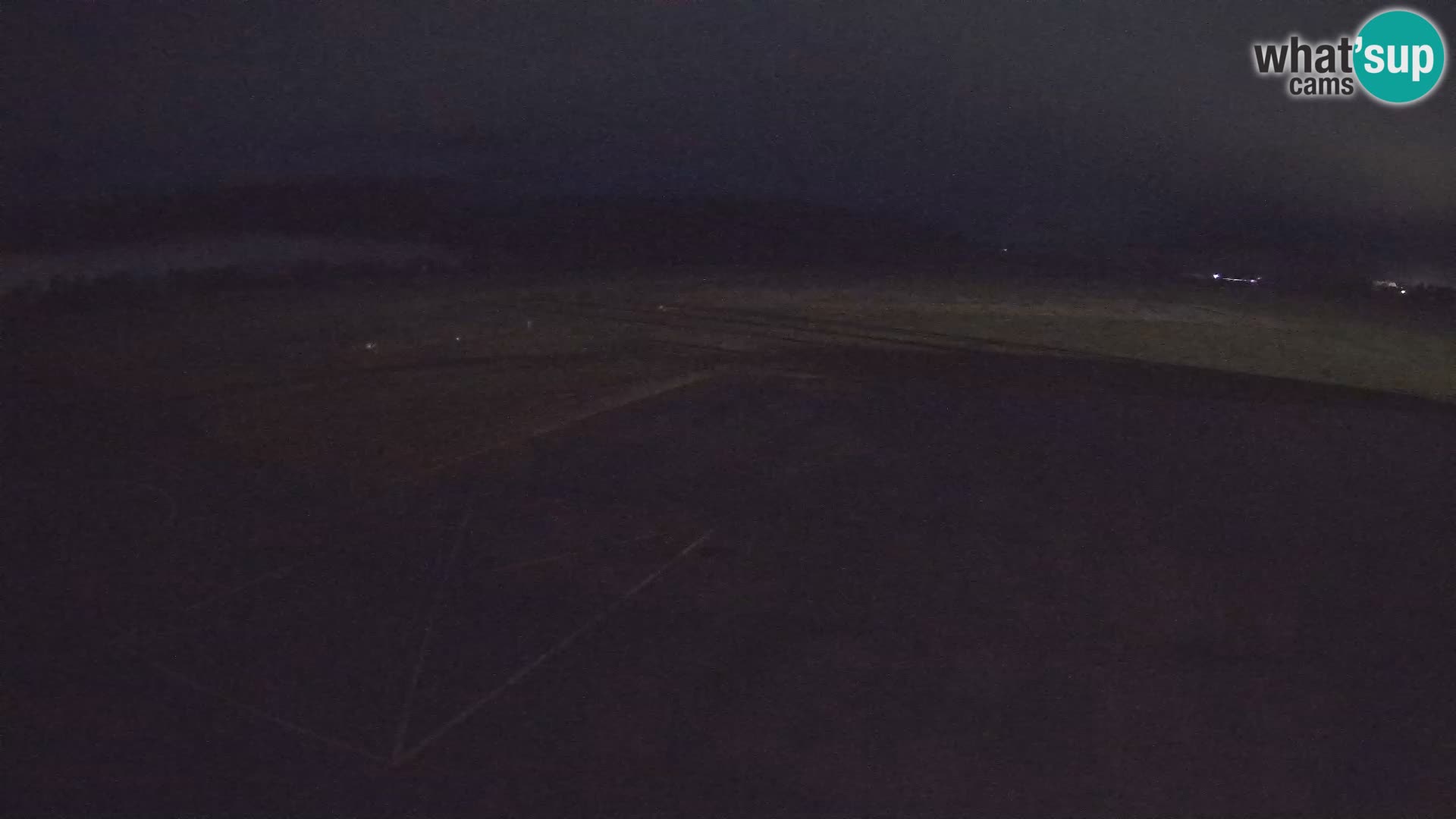 Webcam aereoporto di Bovec (Plezzo) – Vista verso il Kanin