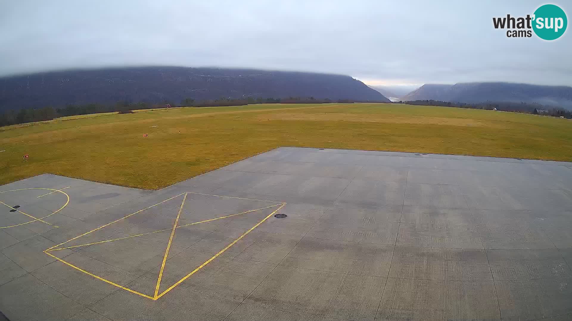Webcam des Flughafens Bovec – Skydive Bovec