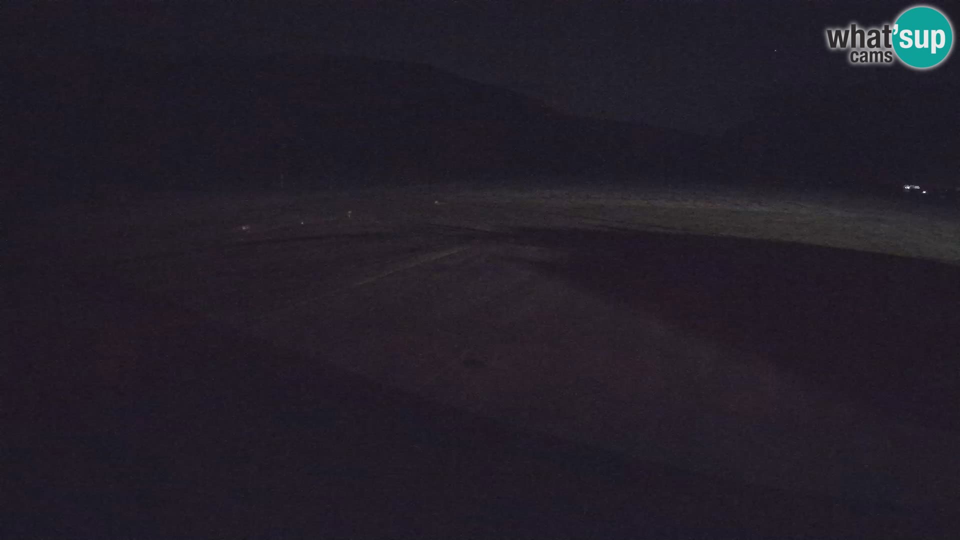 Webcam aereoporto di Bovec (Plezzo) – Vista verso il Kanin