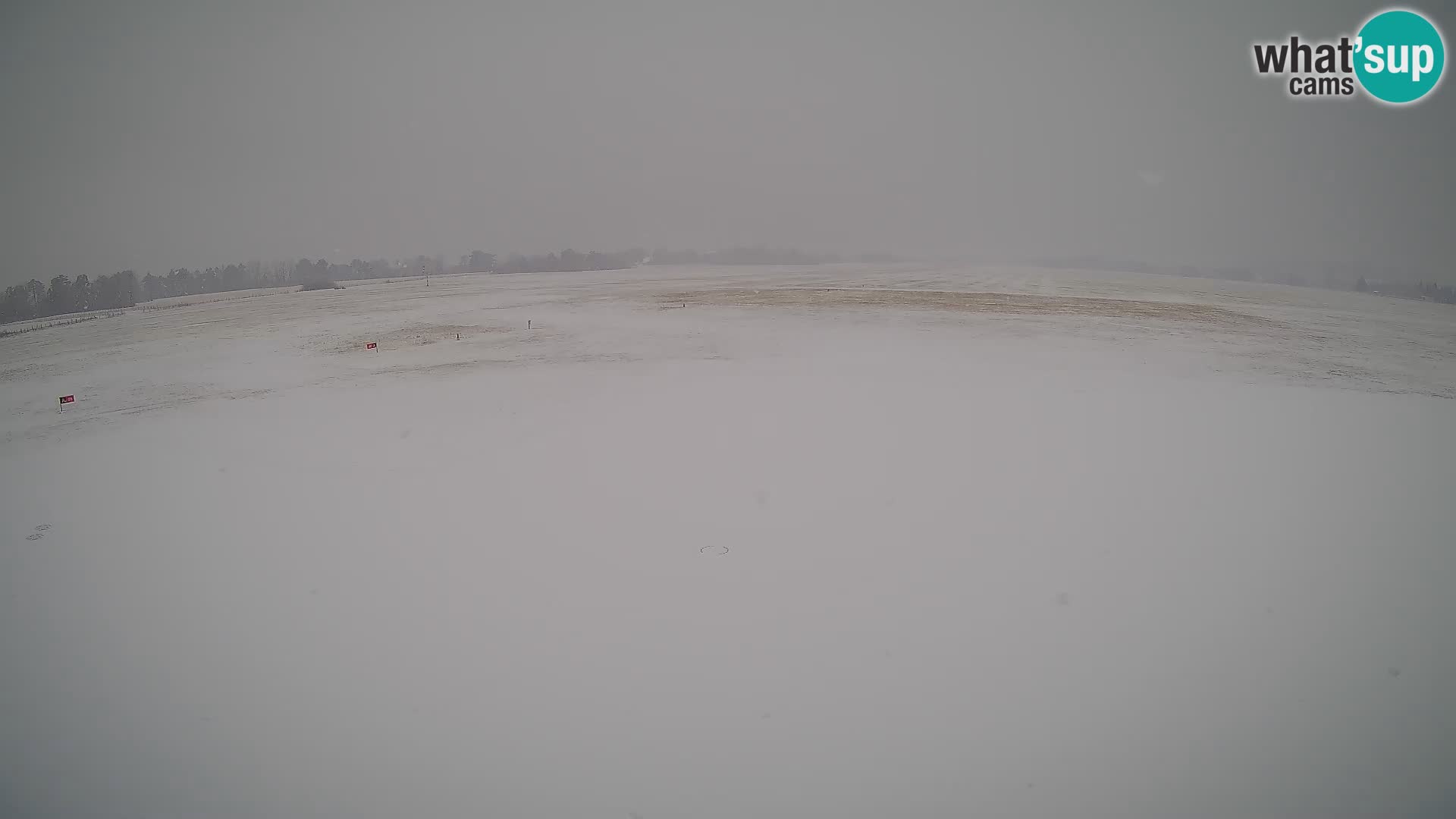 Bovec spletna kamera letališče – Skydive Bovec