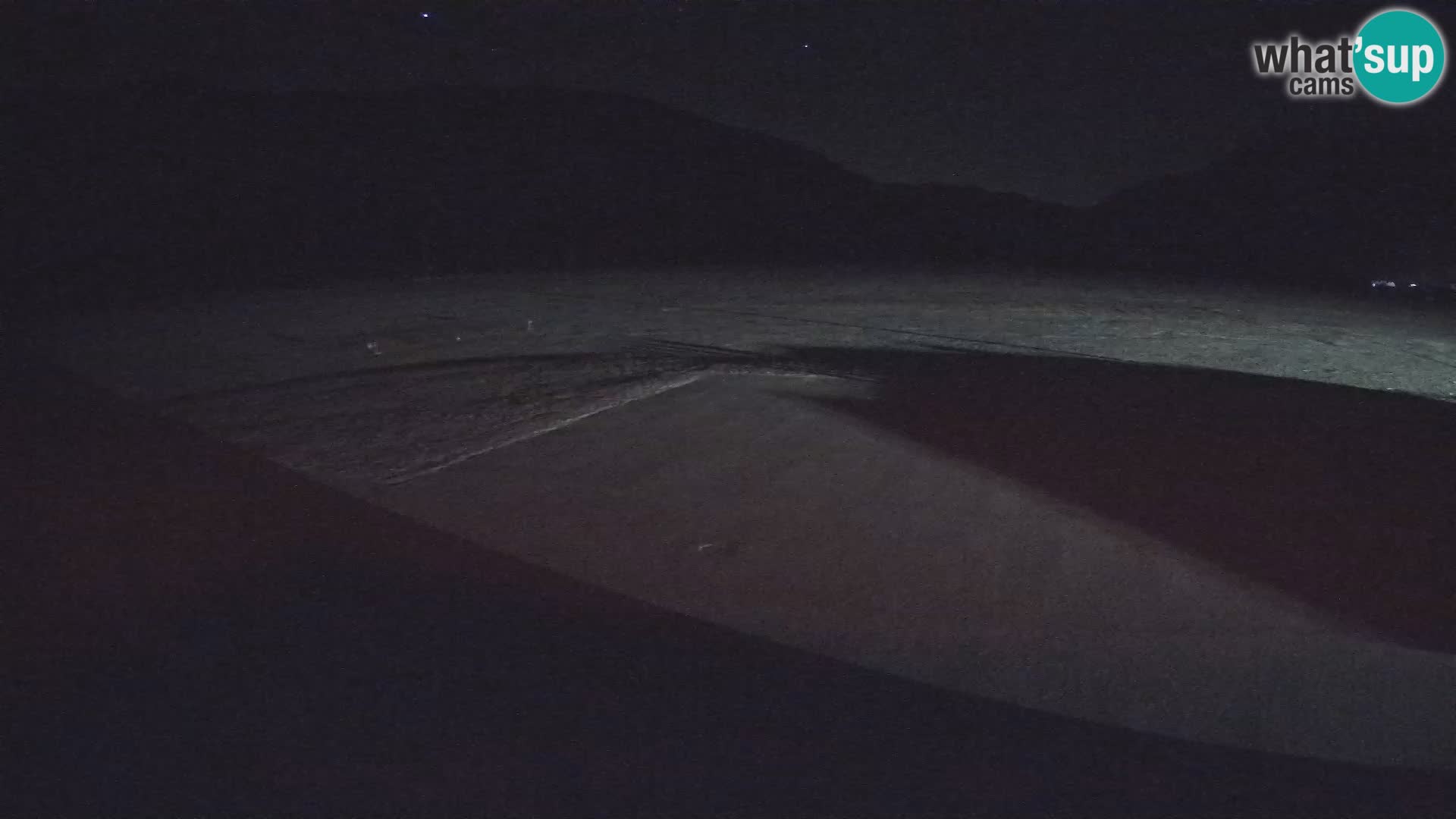 Webcam aereoporto di Bovec (Plezzo) – Vista verso il Kanin