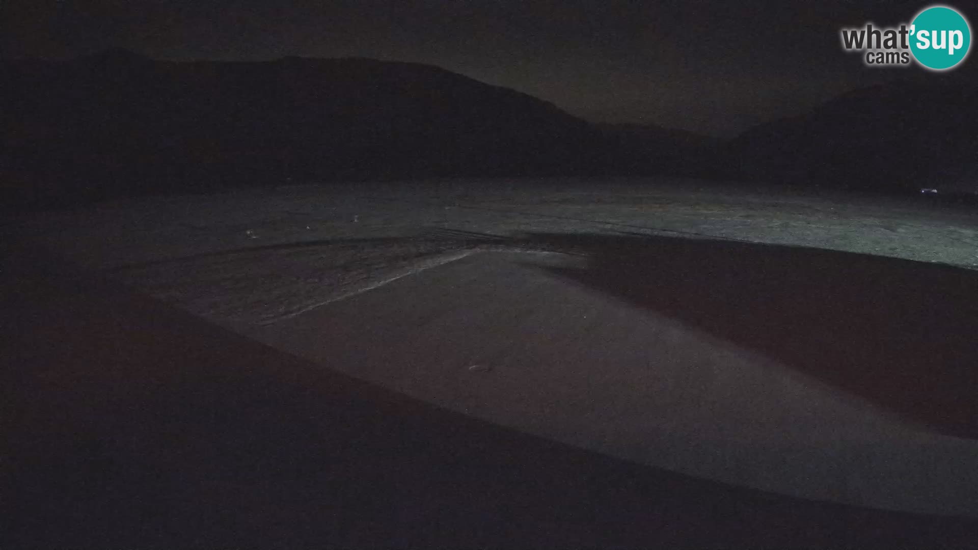 Webcam aereoporto di Bovec (Plezzo) – Vista verso il Kanin