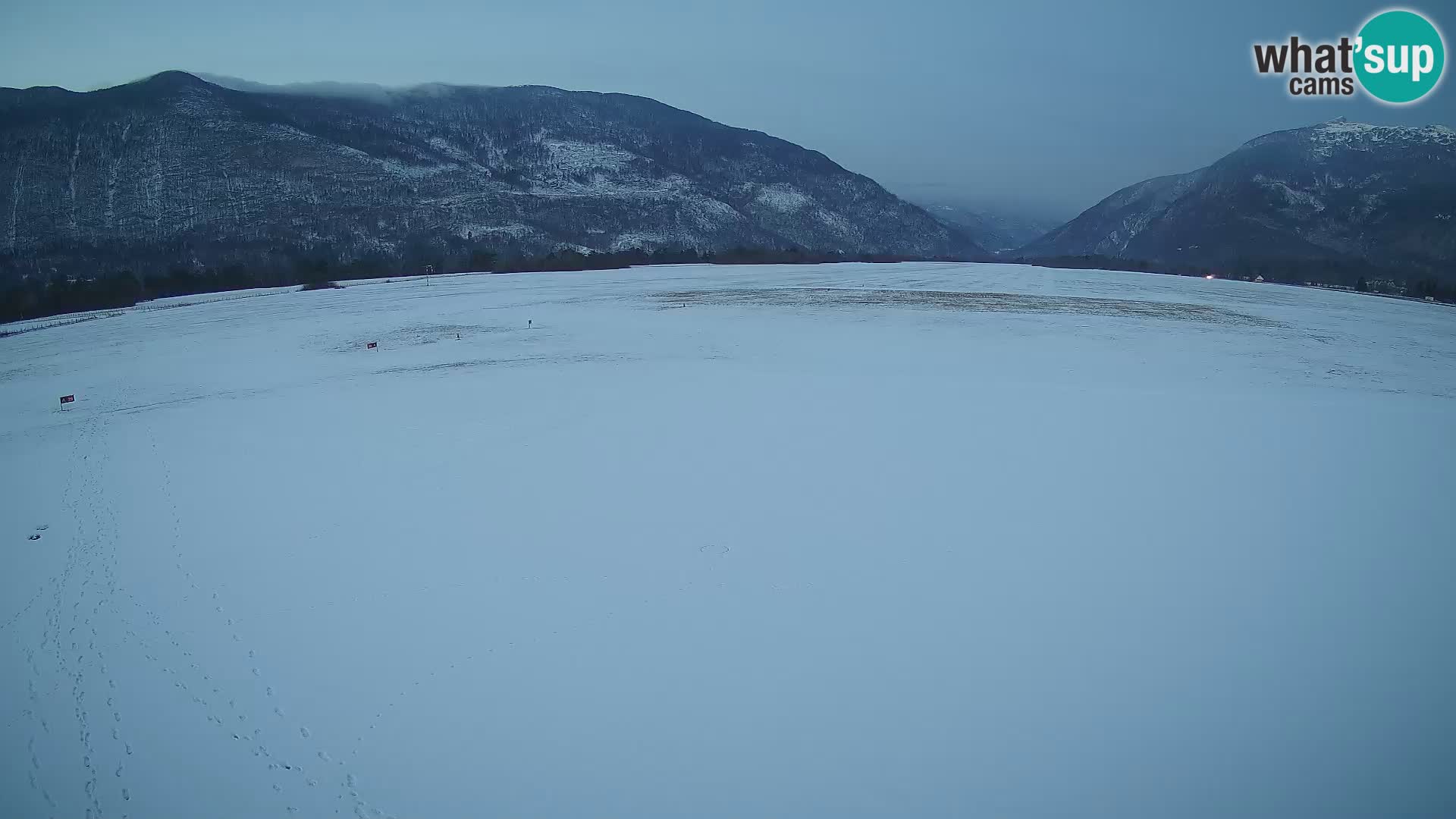 Cámara web del aeropuerto de Bovec – Skydive Bovec