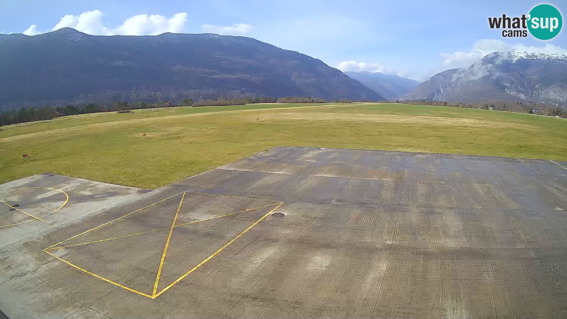 Cámara web del aeropuerto de Bovec – Skydive Bovec