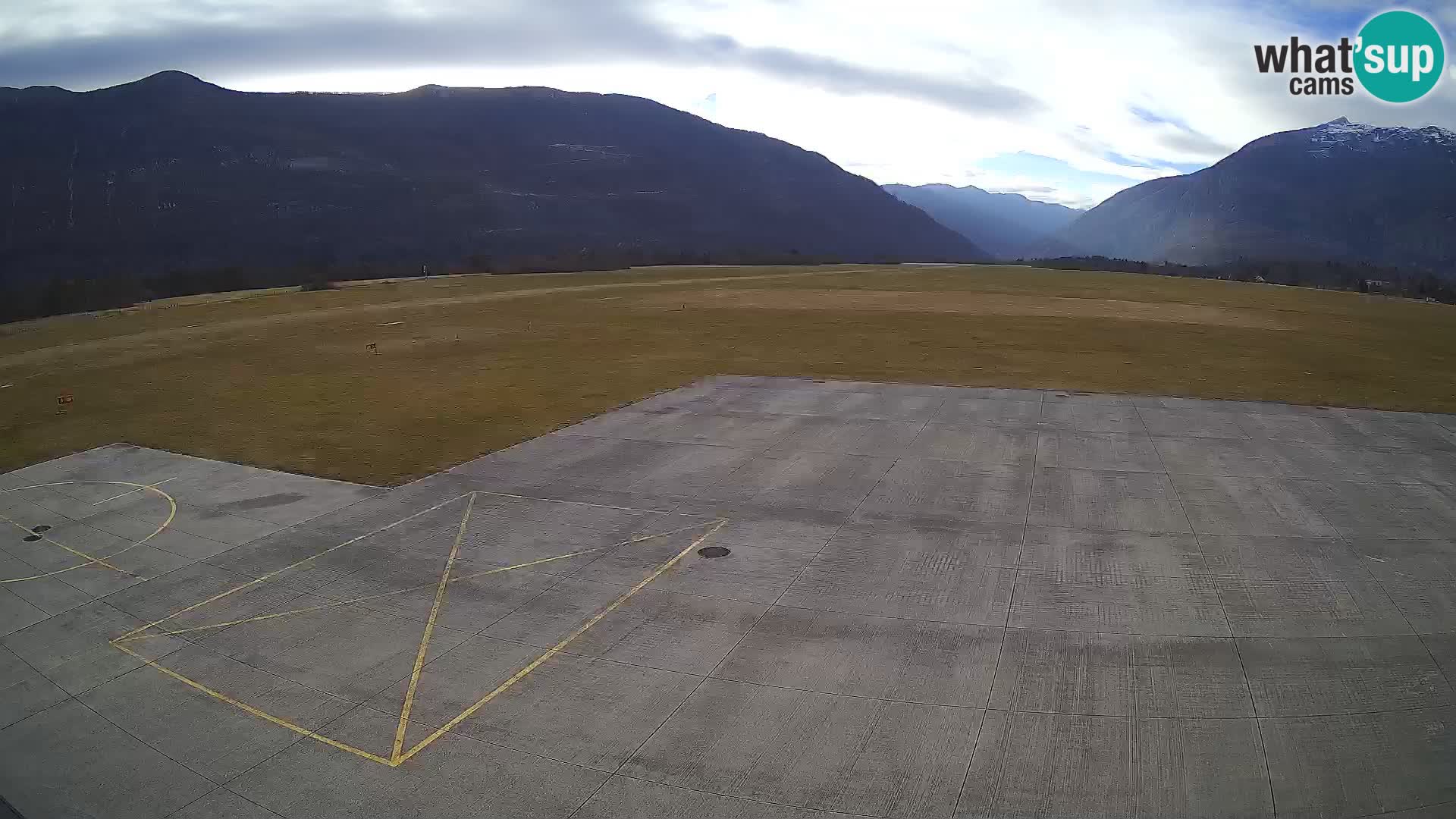 Webcam des Flughafens Bovec – Skydive Bovec