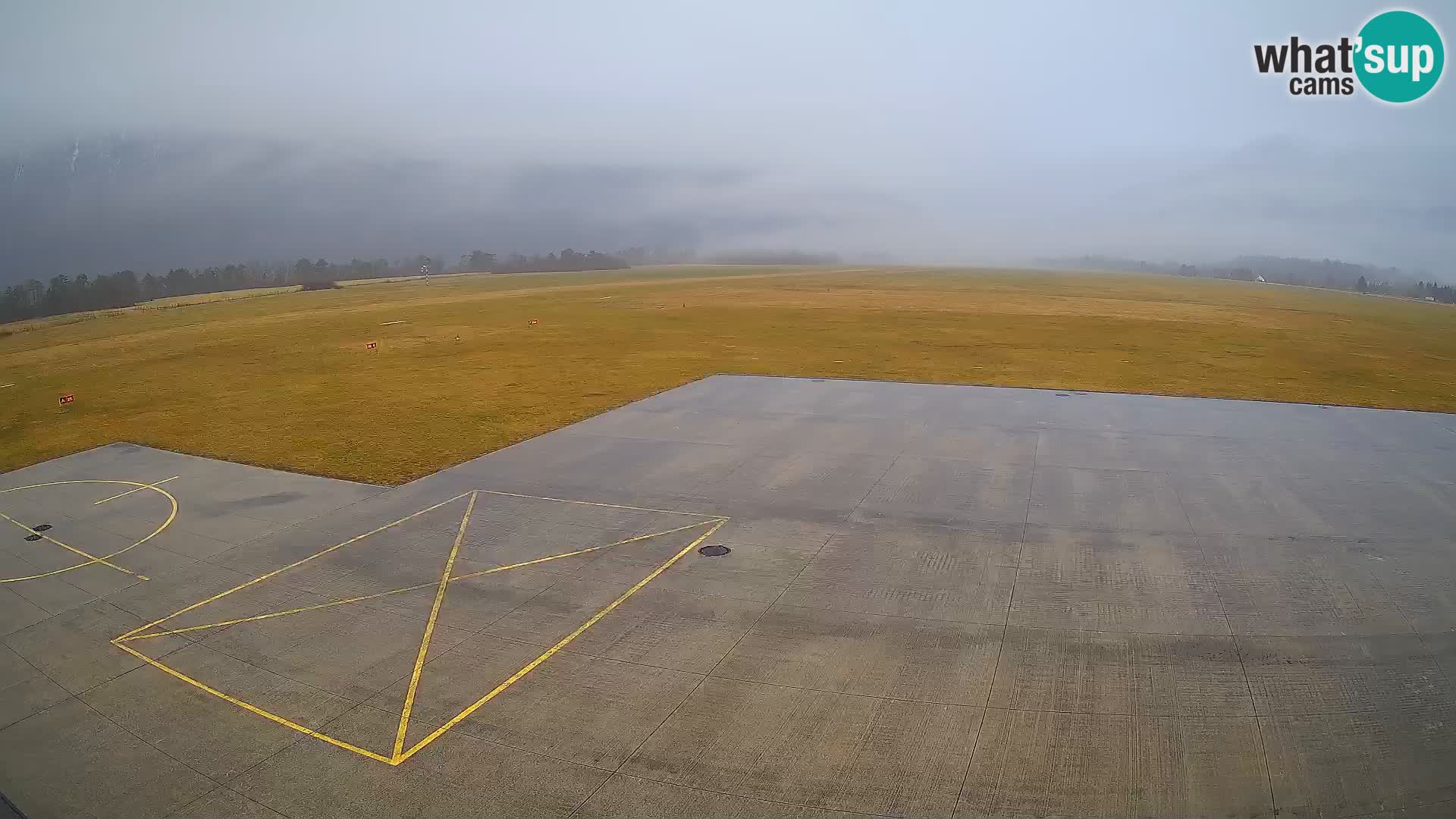 Bovec airport webcam – Skydive Bovec