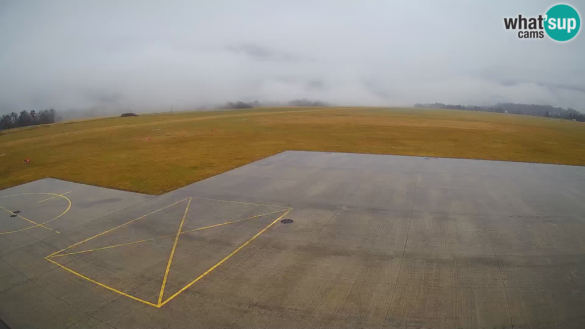 Bovec airport webcam – Skydive Bovec