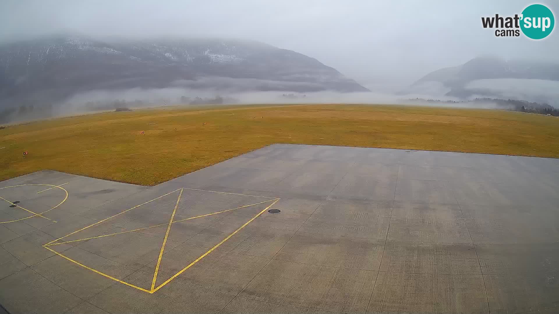 Webcam des Flughafens Bovec – Skydive Bovec