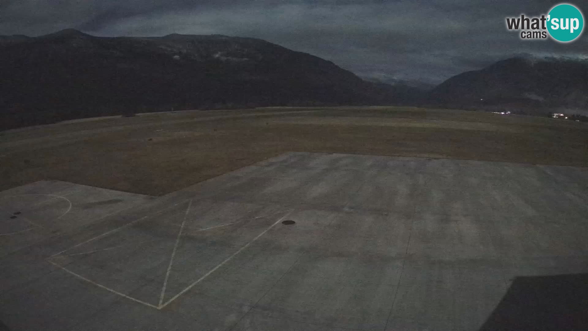 Bovec airport webcam – Skydive Bovec