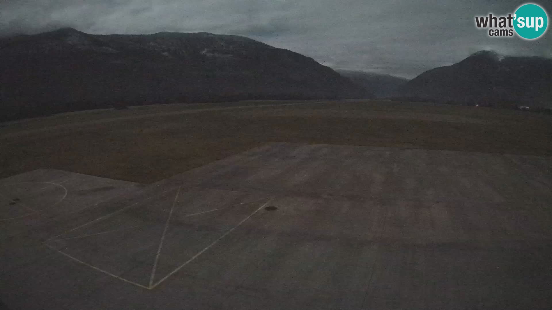 Webcam des Flughafens Bovec – Skydive Bovec