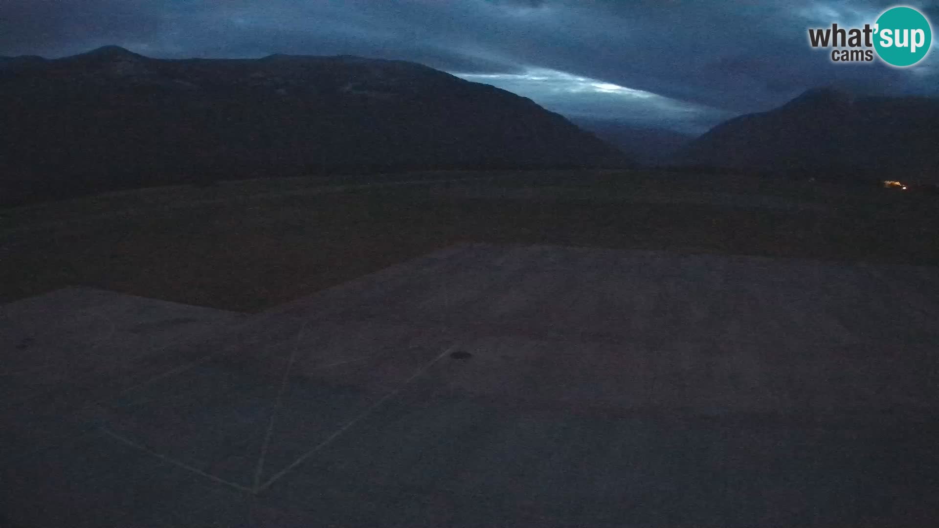 Bovec airport webcam – Skydive Bovec