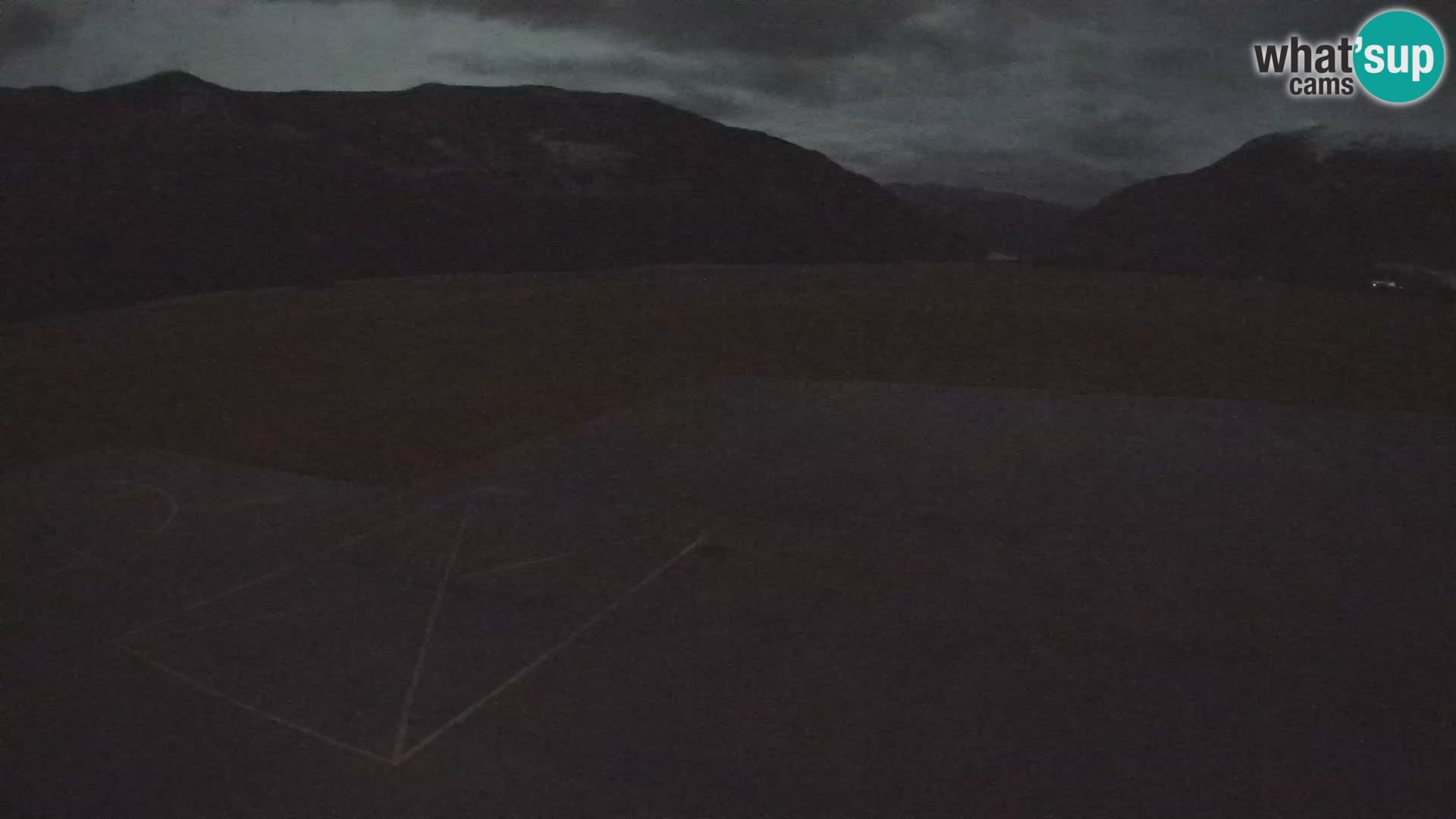 Bovec airport webcam – Skydive Bovec