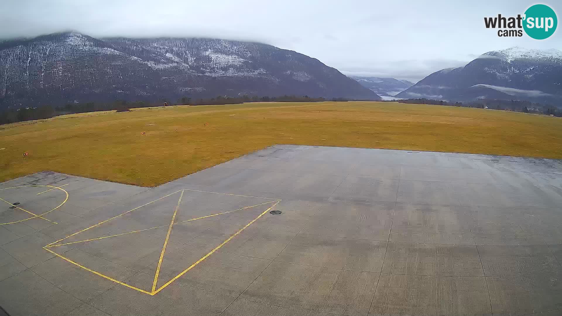 Webcam des Flughafens Bovec – Skydive Bovec