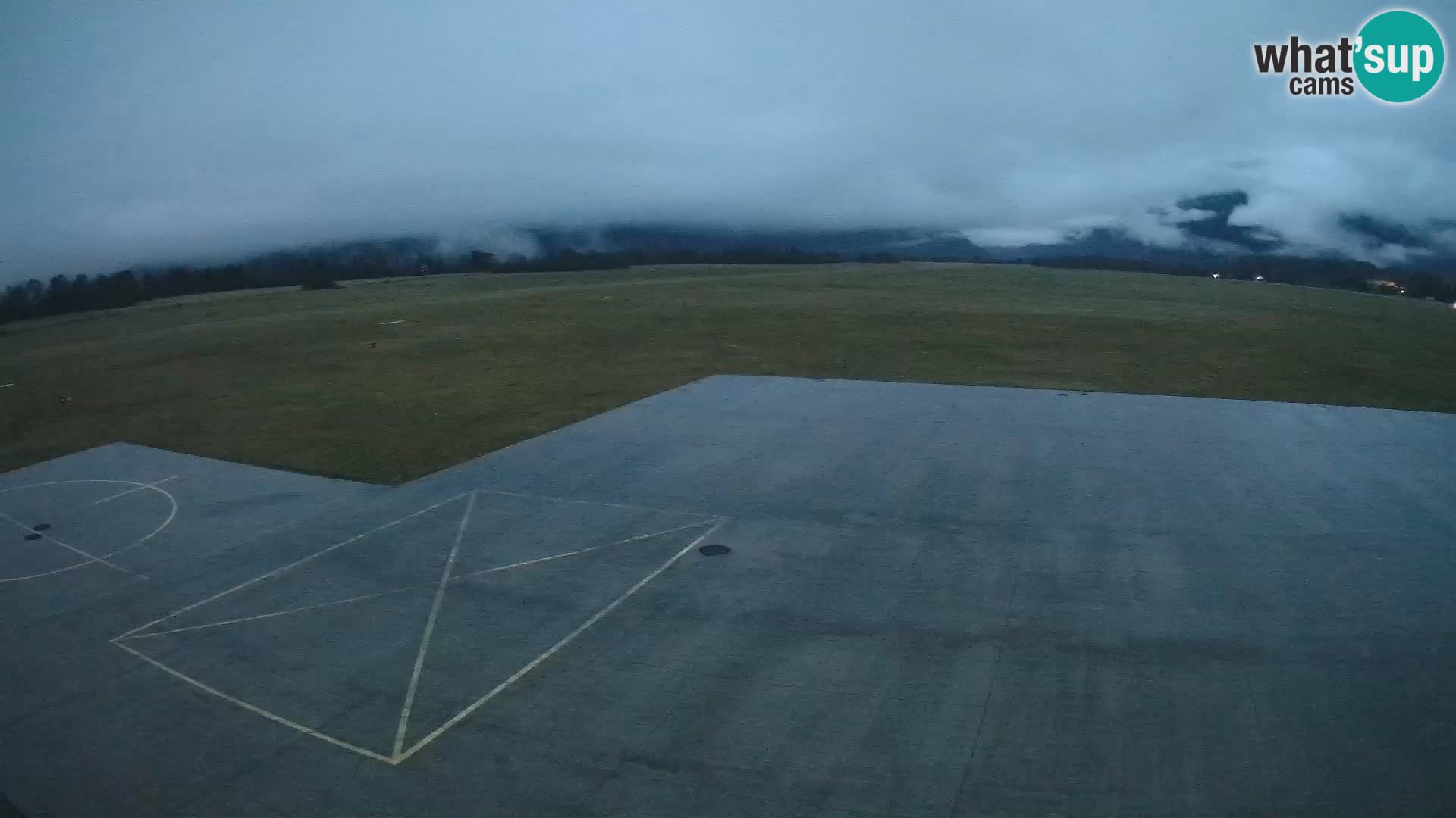 Bovec airport webcam – Skydive Bovec