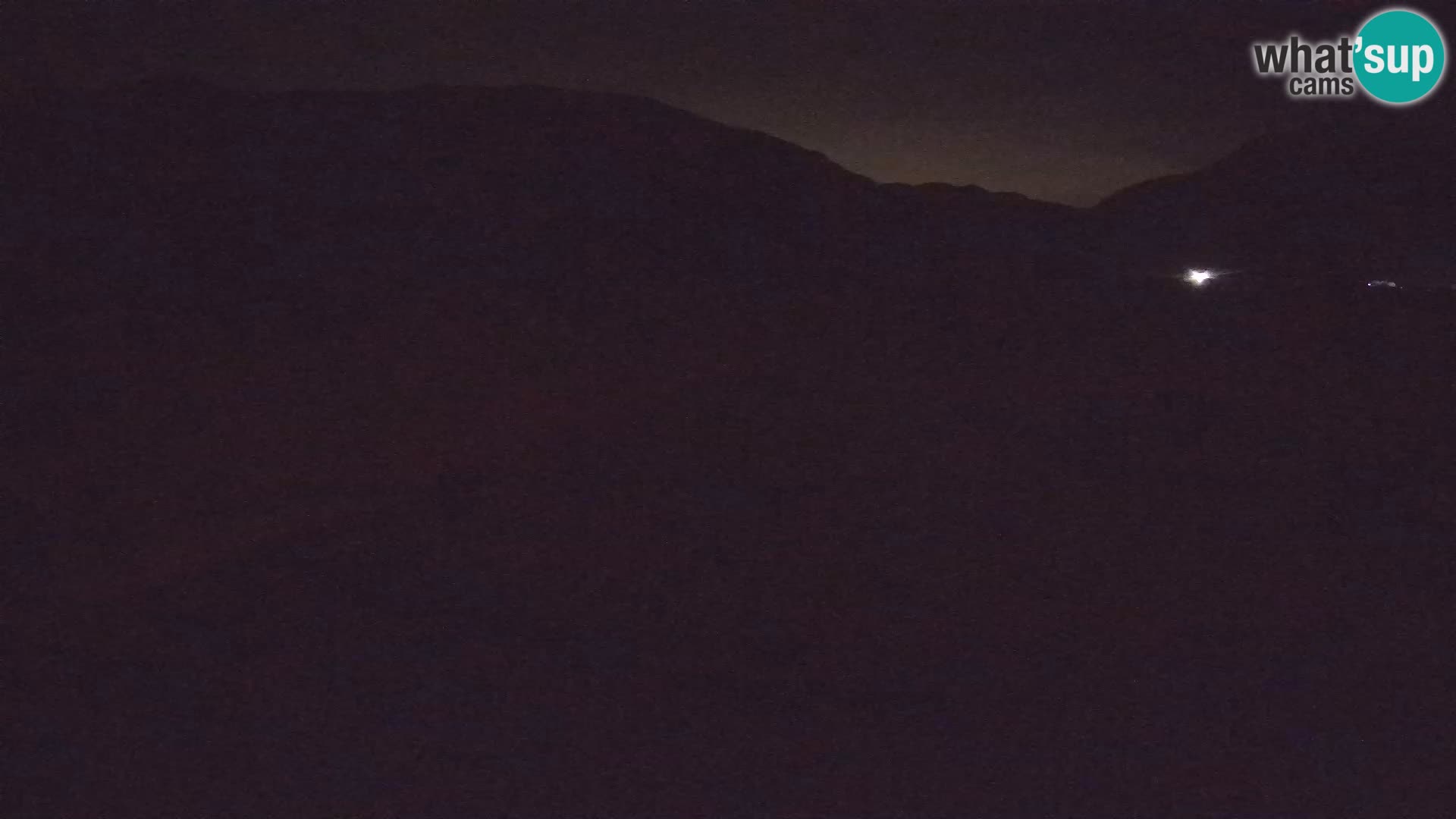 Bovec spletna kamera letališče – Skydive Bovec