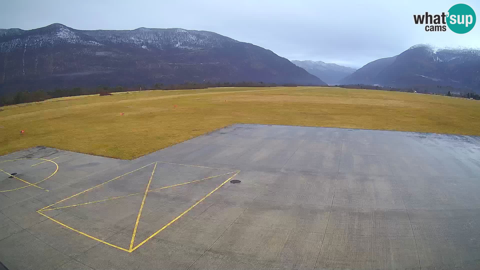 Cámara web del aeropuerto de Bovec – Skydive Bovec