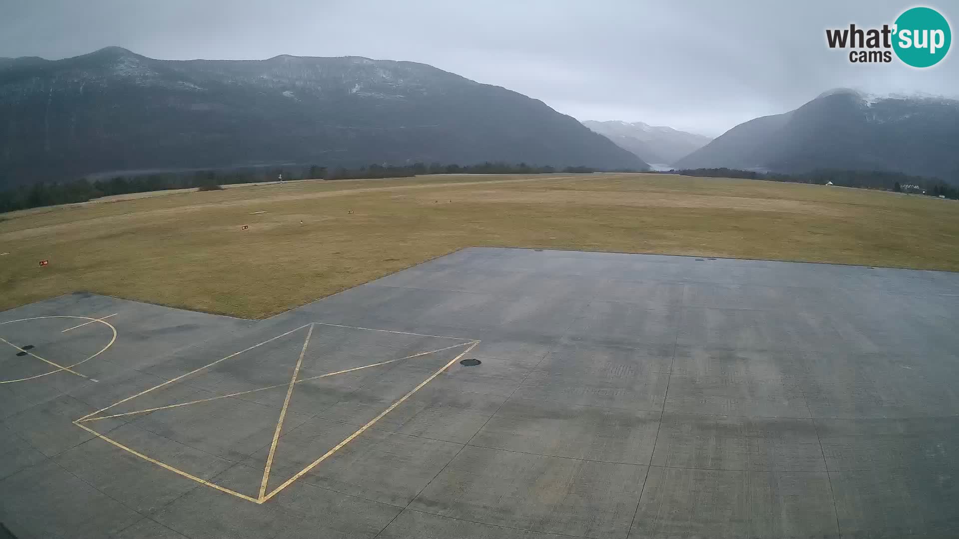 Webcam des Flughafens Bovec – Skydive Bovec