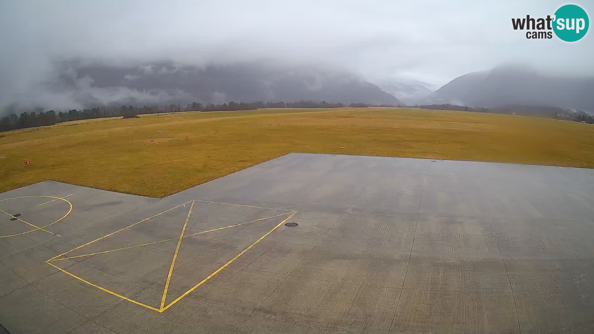Webcam des Flughafens Bovec – Skydive Bovec