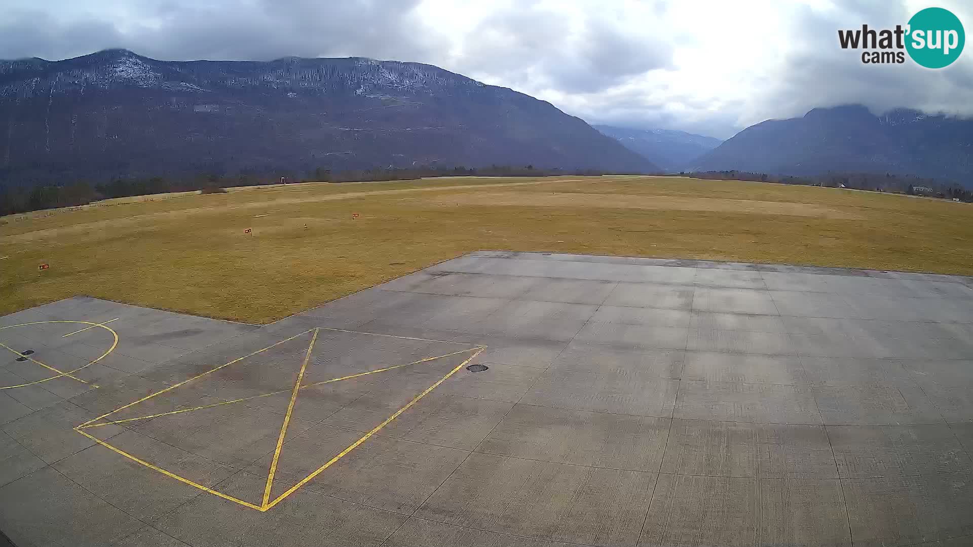 Webcam des Flughafens Bovec – Skydive Bovec