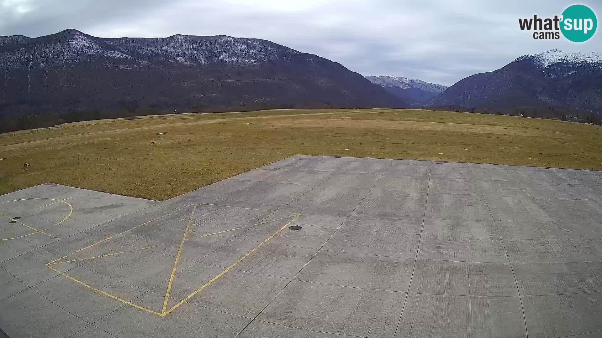 Webcam des Flughafens Bovec – Skydive Bovec