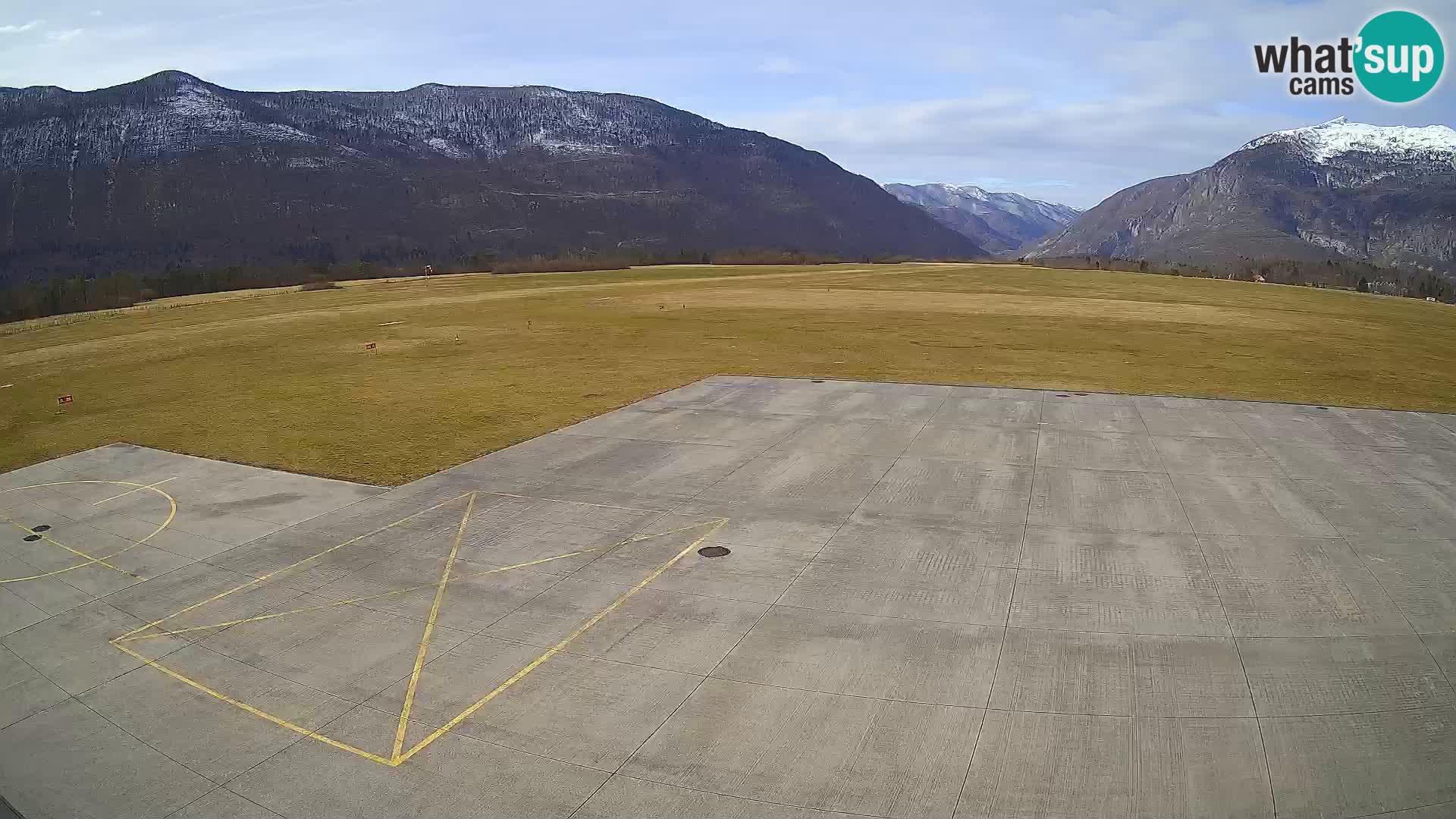 Webcam de l&rsquo;aéroport de Bovec – Skydive Bovec