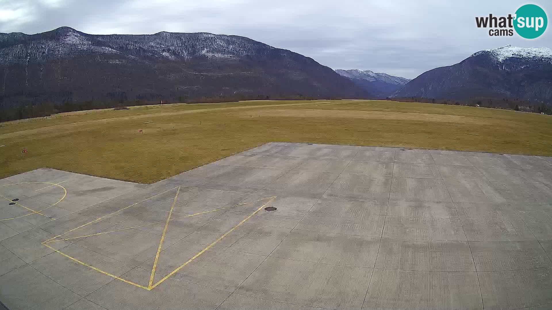 Webcam des Flughafens Bovec – Skydive Bovec